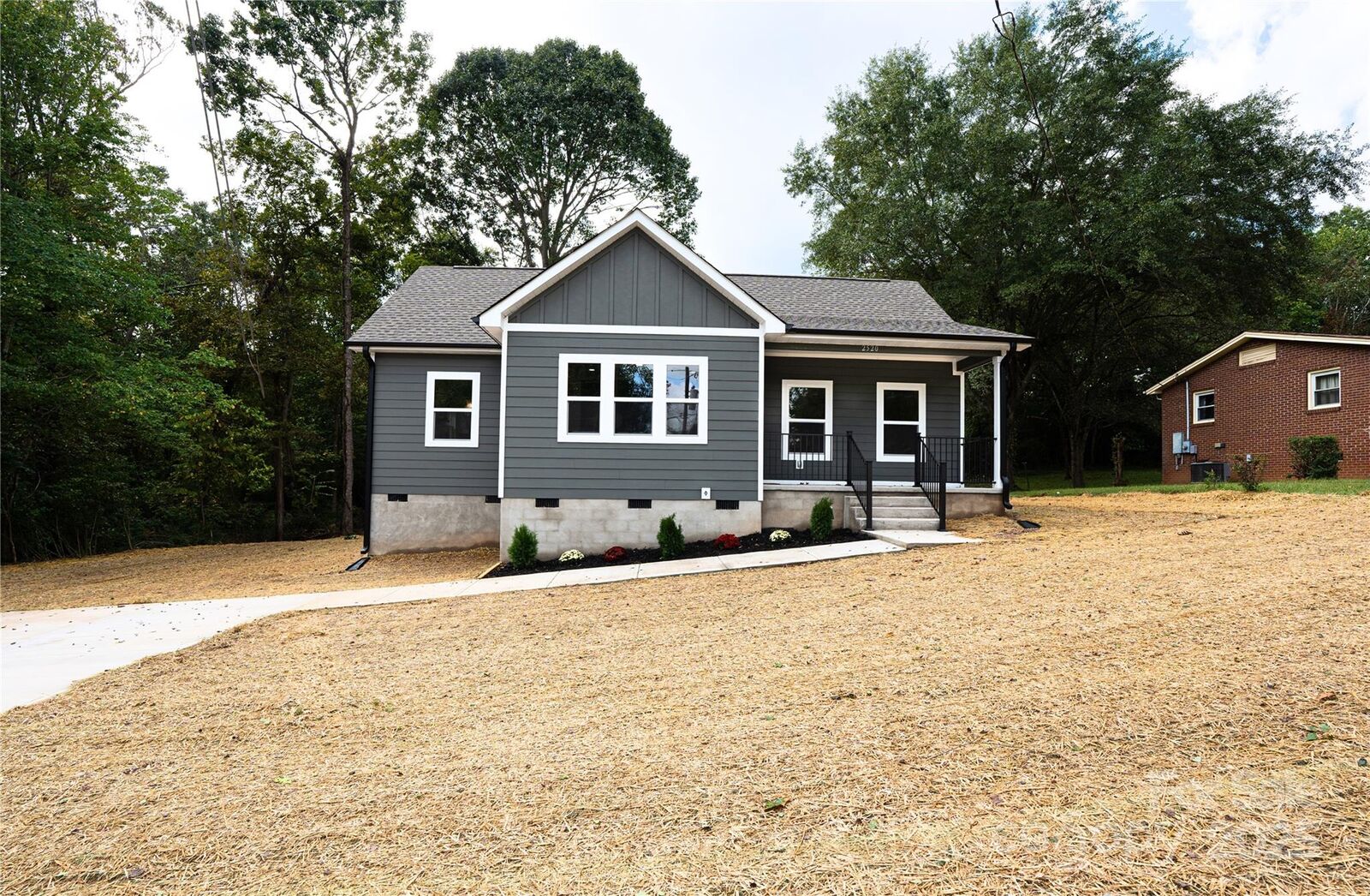 Property Photo: 2520 Wildwood Drive NC 28150