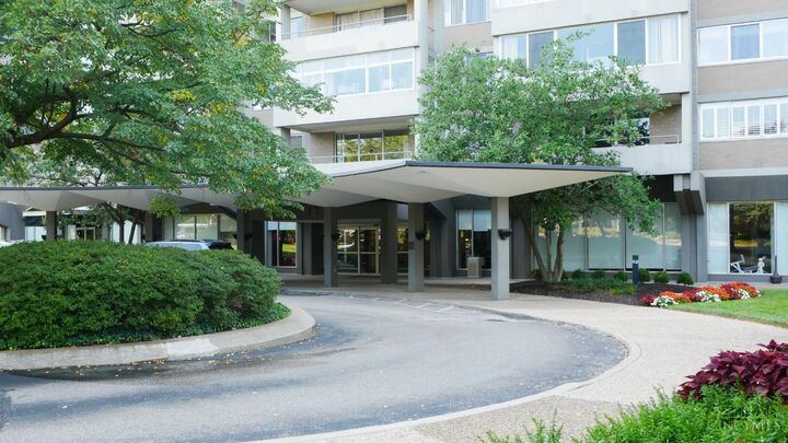 Property Photo:  2324 Madison Road  OH 45208 