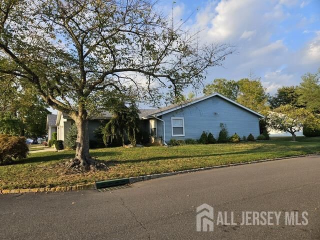 Property Photo:  340 Quinton Drive B  NJ 08831 