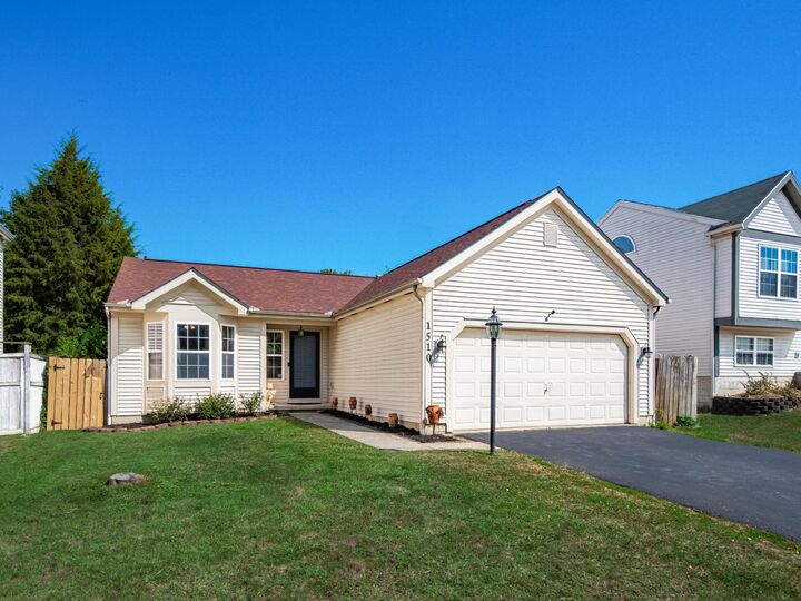 Property Photo: 1510 Halfhill Way OH 43207