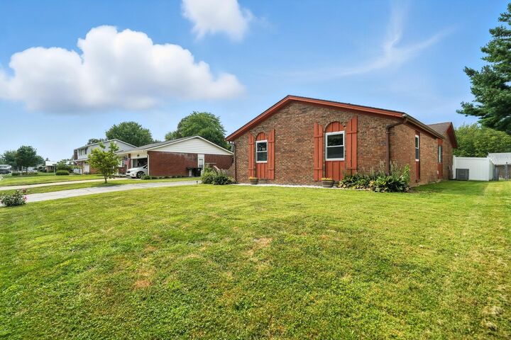 Property Photo:  719 Hiatt Avenue  OH 45177 