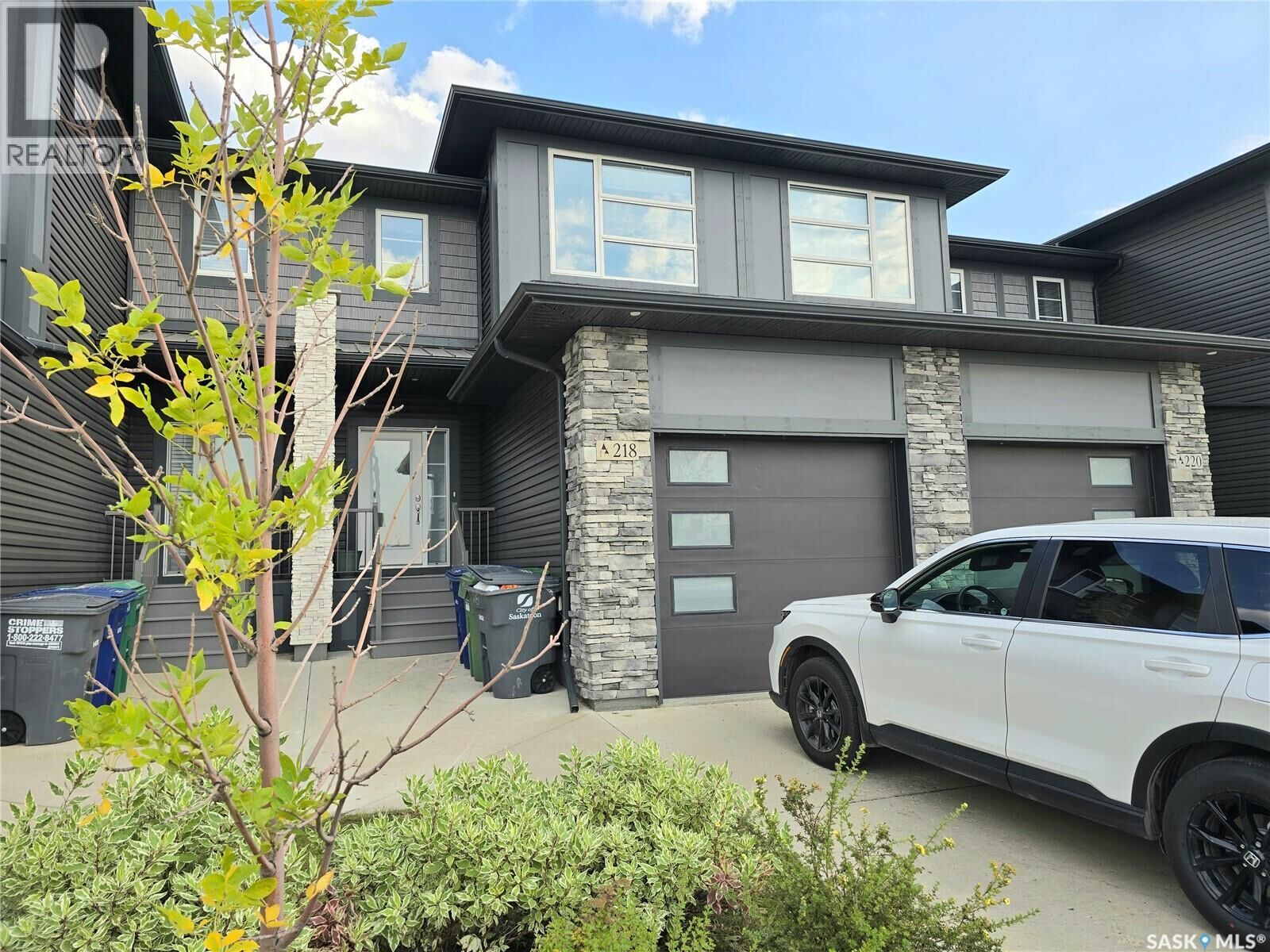 Property Photo: 218 Brighton Gate SK S7V 0P6