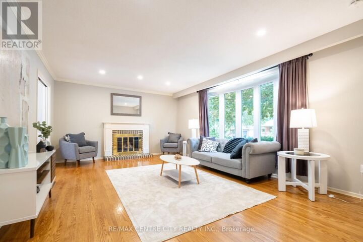 Property Photo: 1431 Stoneybrook Crescent ON N5X 1C3