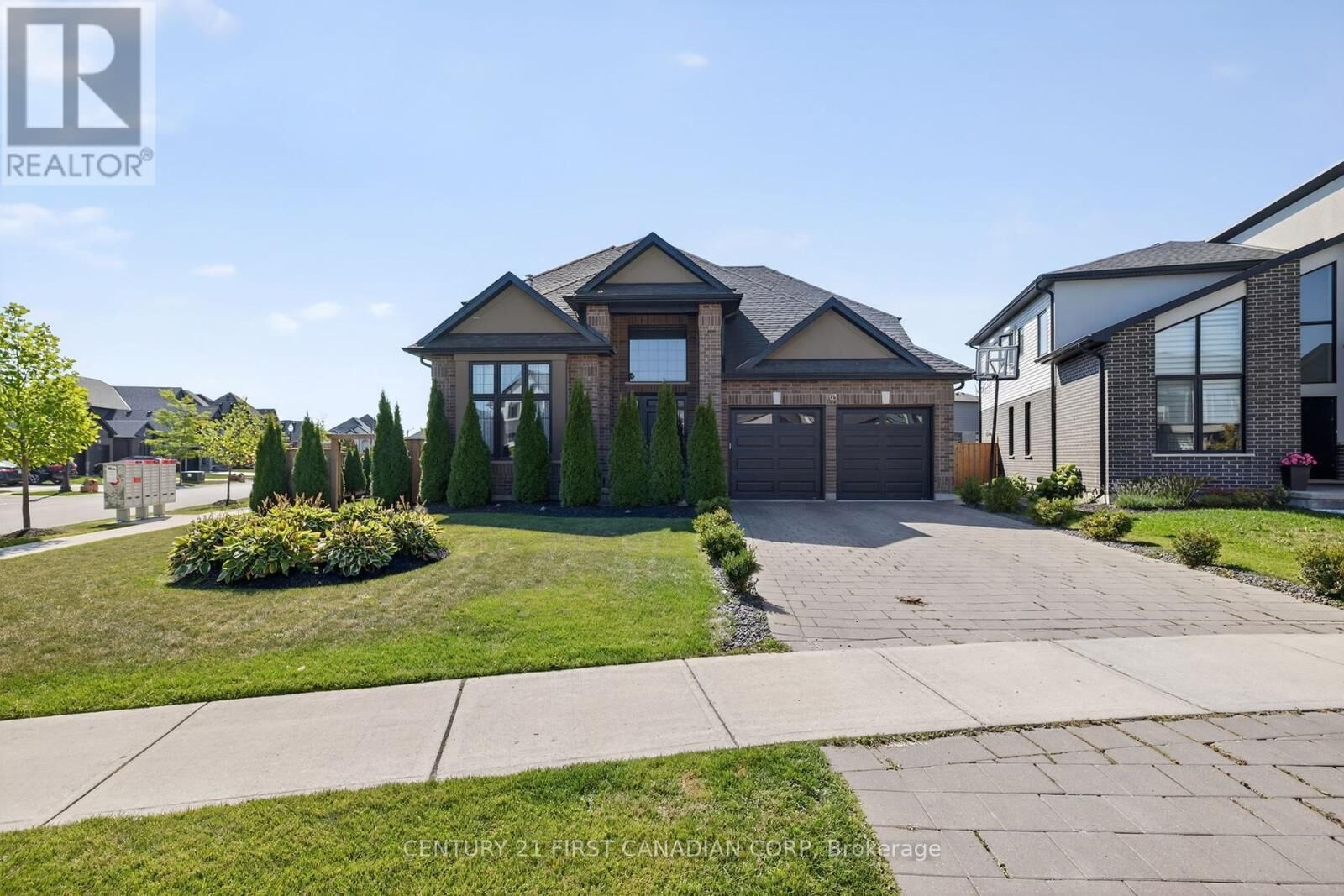 Photo de la propriété: 703 Zaifman Circle ON N5X 0M8