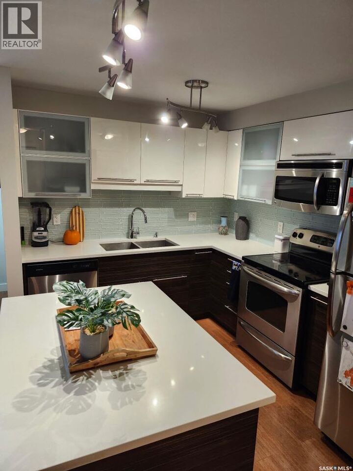 Property Photo:  104 B 415 Hunter Road  SK S7T 0J9 