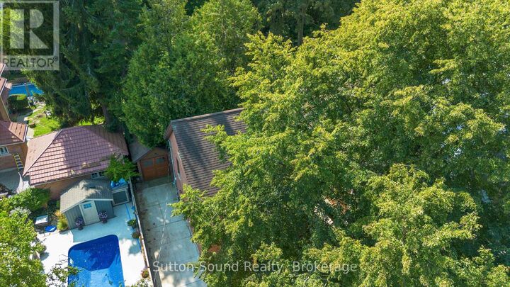 Property Photo: 235 7th Street West ON N4K 3L3