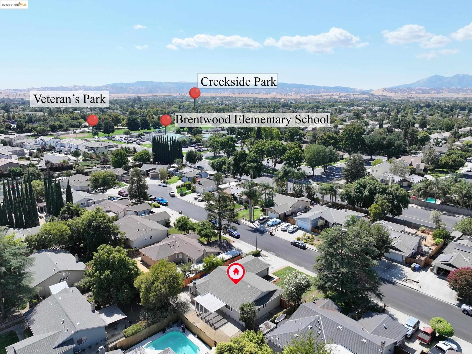 Property Photo: 630 Heather Pl CA 94513