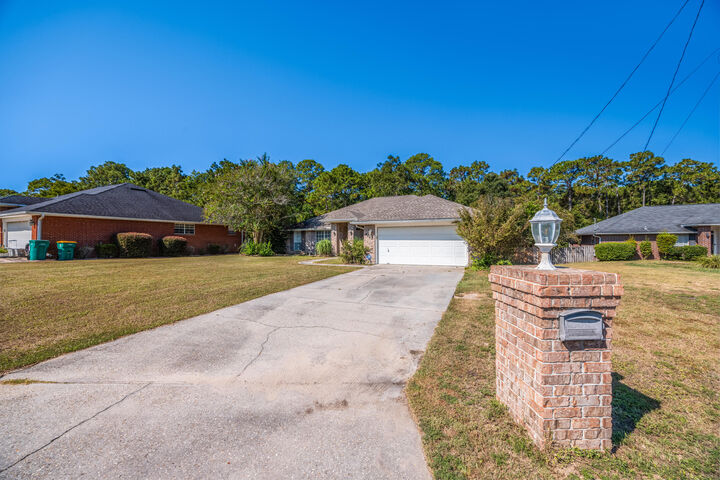 Property Photo:  4860 Orlimar Street  FL 32536 