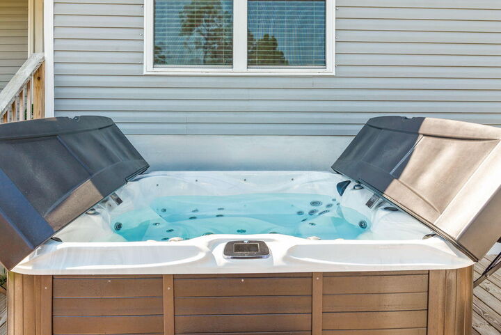 Property Photo:  6026 Secretariat Way  FL 32526 