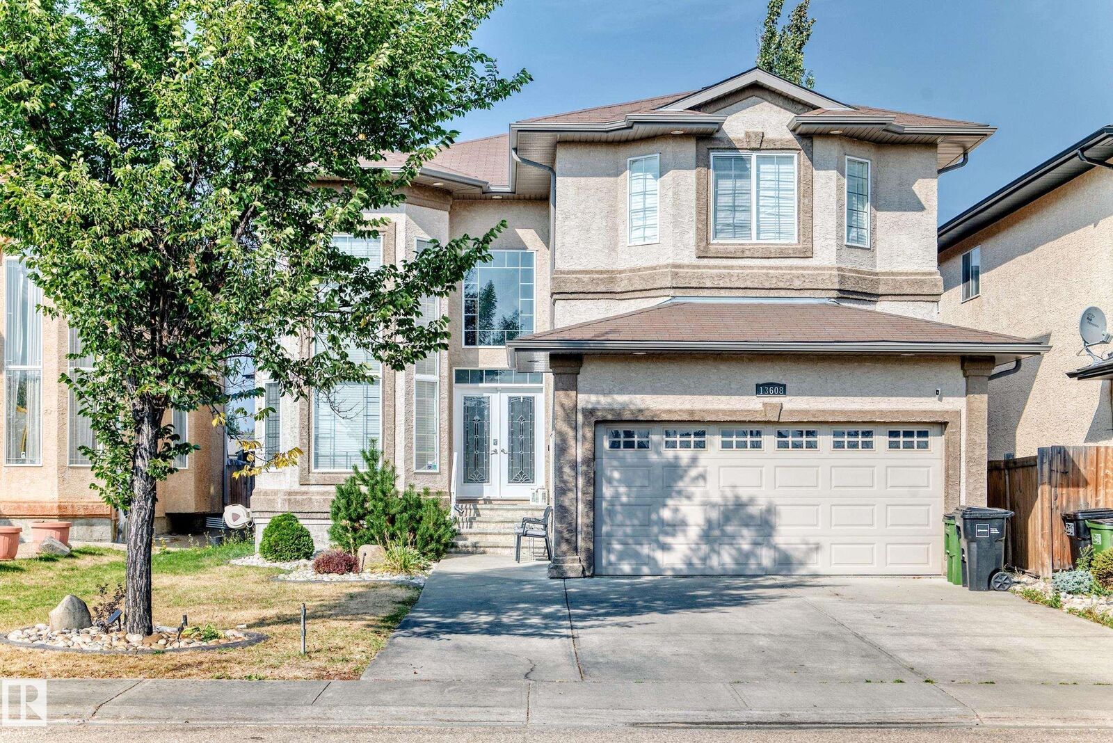 Property Photo:  13608 160 Avenue NW  AB T6V 0B9 