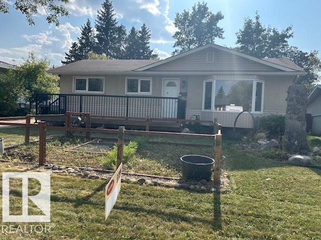13 Hazel Street  Sherwood Park AB T8A 1H7 photo