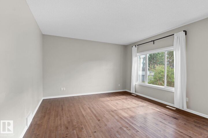 Property Photo:  716 Adams Way SW  AB T6W 0K2 