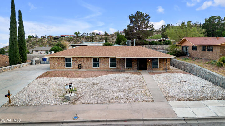 3220 Zion Lane  El Paso TX 79904 photo