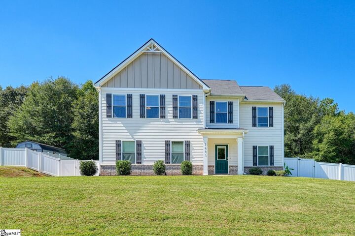 1281 Twin Bridge Road  Gaffney SC 29341 photo