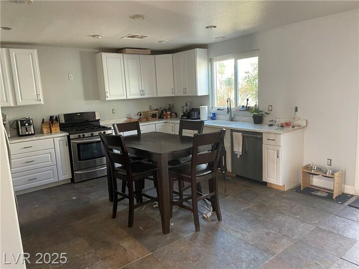 Property Photo:  10000 Ranch Hand Avenue  NV 89117 