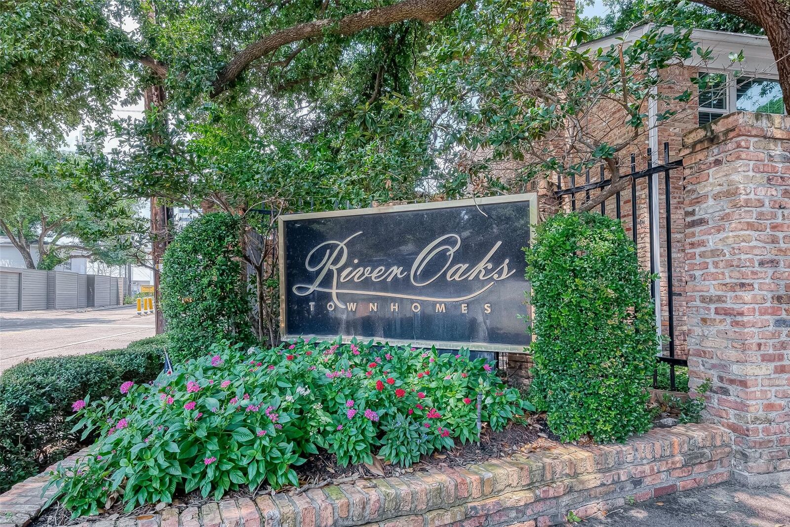 Property Photo:  4040 San Felipe Street 273  TX 77027 