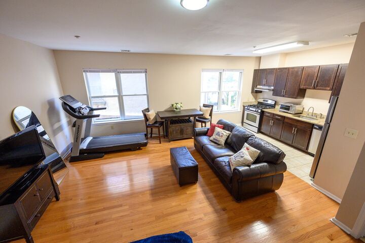 Property Photo:  25 Duncan Ave 204  NJ 07304 
