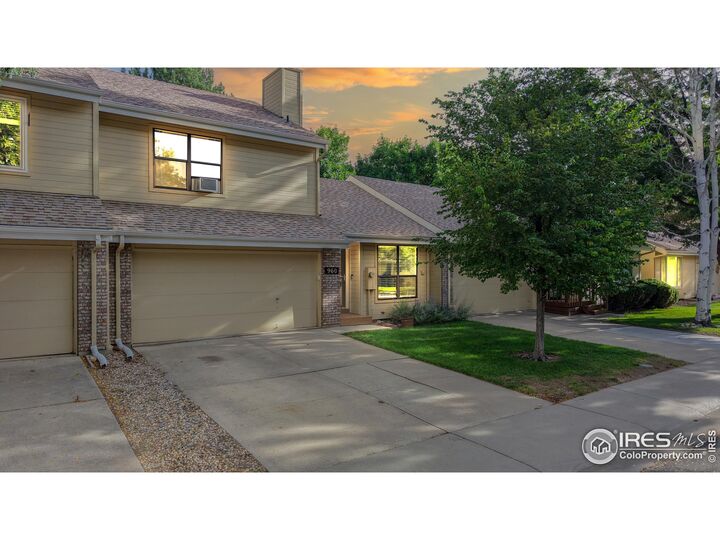 Property Photo: 960 Shire Ct CO 80526