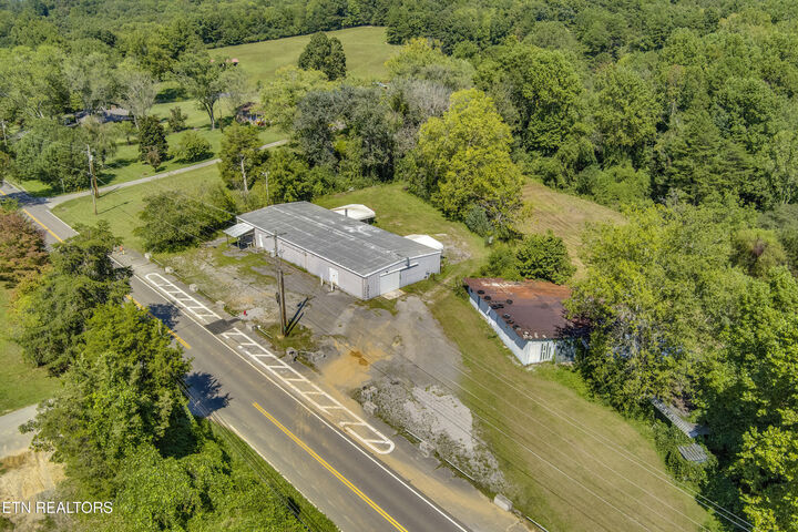 Property Photo:  2511 Old Harriman Hwy  TN 37748 