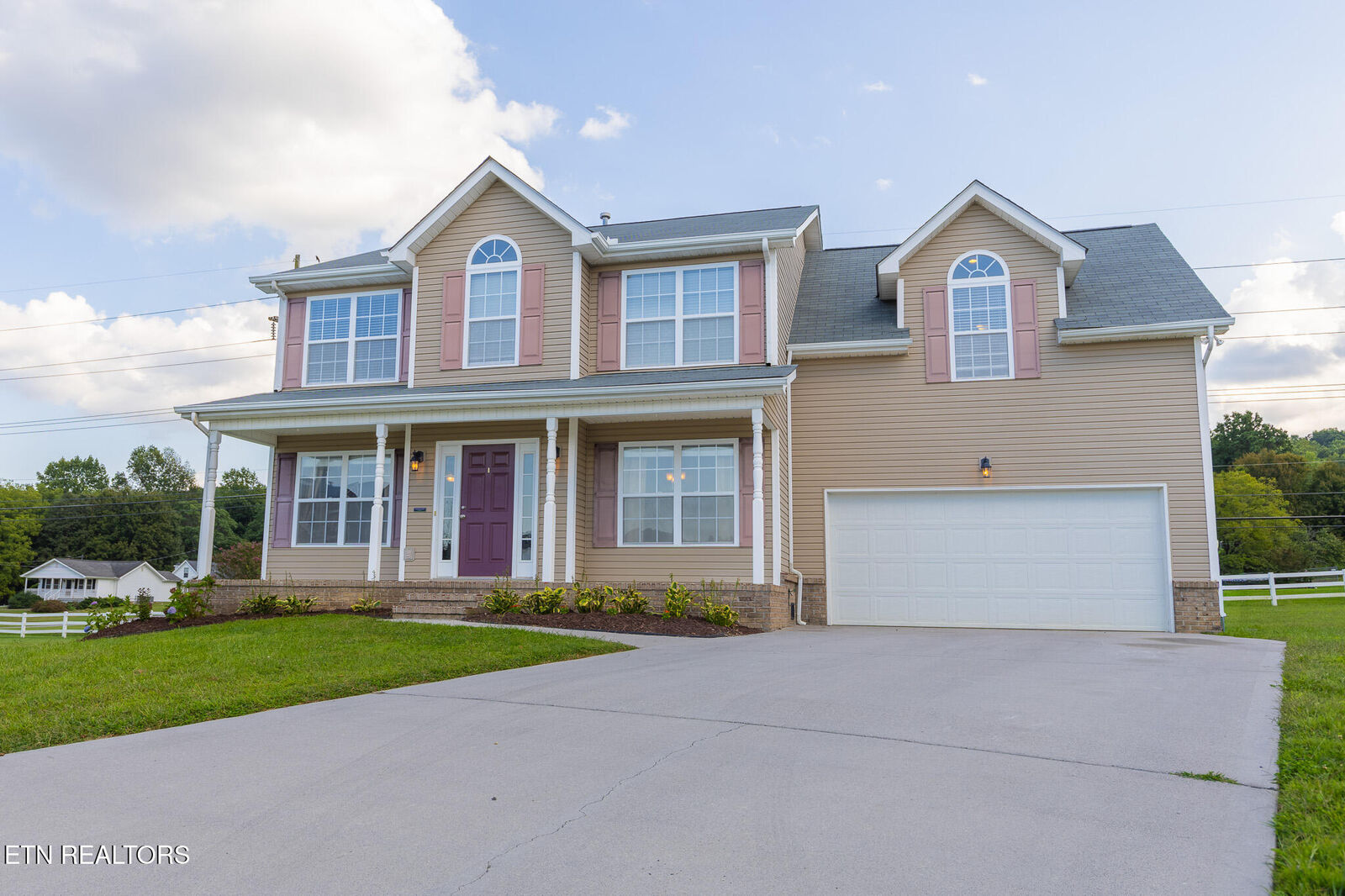 Property Photo: 3300 Lighted Path Lane TN 37931