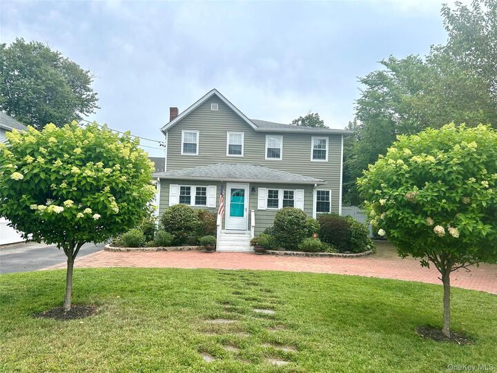 51 Furman Lane  Patchogue NY 11772 photo
