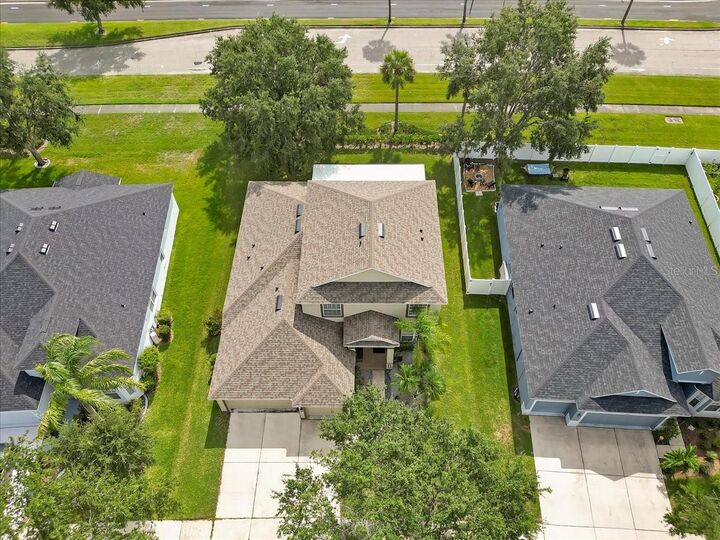 Property Photo:  11418 Callaway Pond Drive  FL 33579 