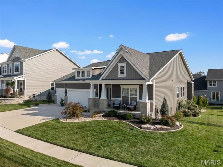 Property Photo: 502 Beneficial Way MO 63304
