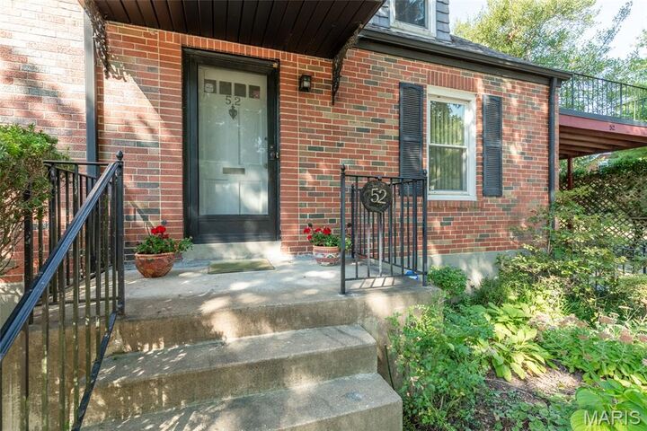 Property Photo: 52 Greendale Drive MO 63121