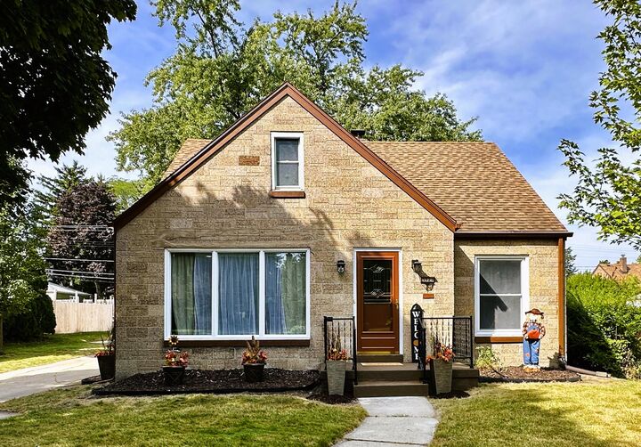 3521 S 58th St  Milwaukee WI 53220 photo