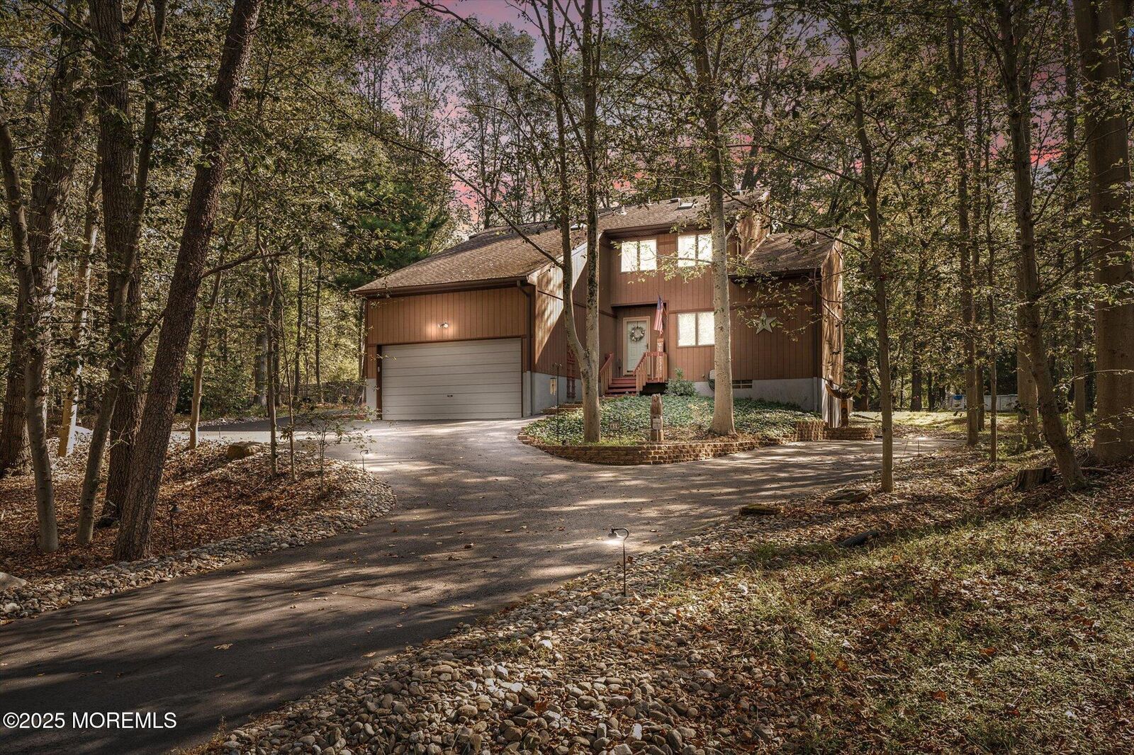 Property Photo:  619 Hanover Drive  NJ 08562 