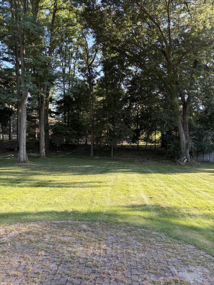 Property Photo:  5215 Merriman Road  MI 49201 