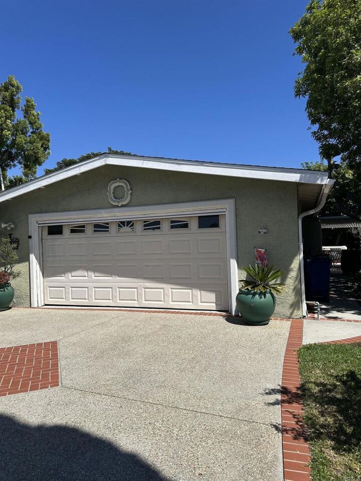 Property Photo:  1292 Sunset Drive  CA 92081 
