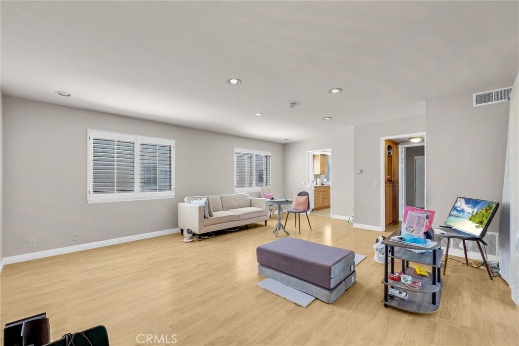 Property Photo:  5841 Laguna Way  CA 90630 
