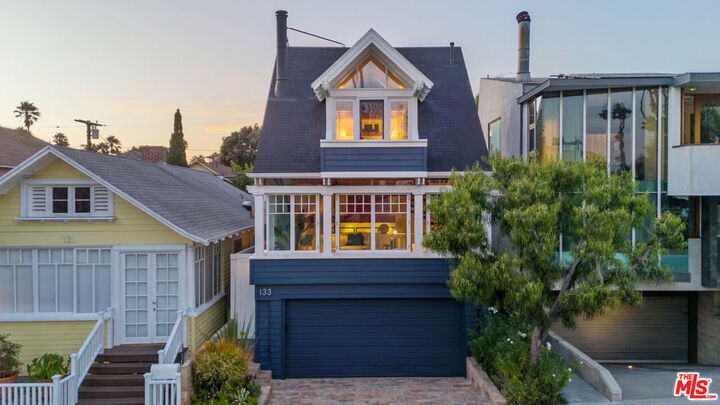 Property Photo:  133 Ocean Park Boulevard  CA 90405