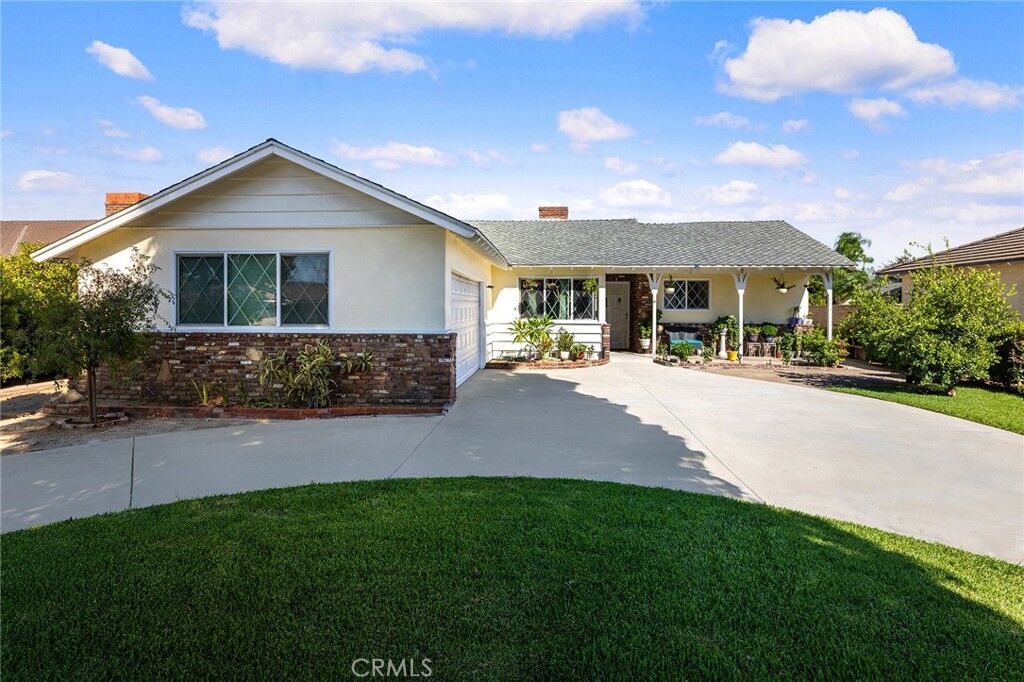 Property Photo:  708 N La Breda Avenue  CA 91791 