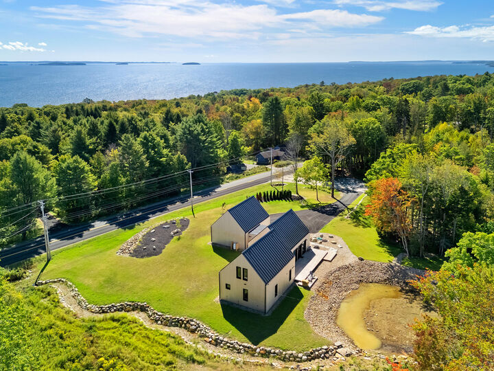 Property Photo:  11 Iron Bluff Road  ME 04849 