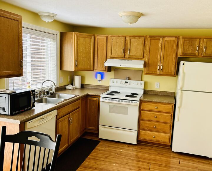 Property Photo:  538 Main Street 3  ME 04083 