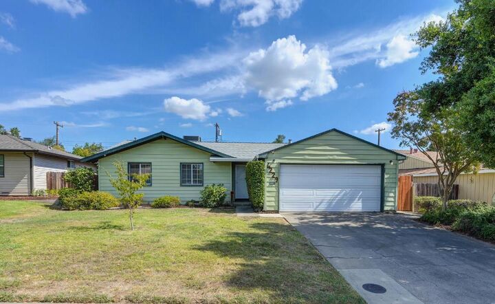 Property Photo: 6229 Wildomar Way CA 95608