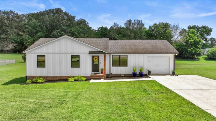 193 Timberlake Dr  Estill Springs TN 37330 photo