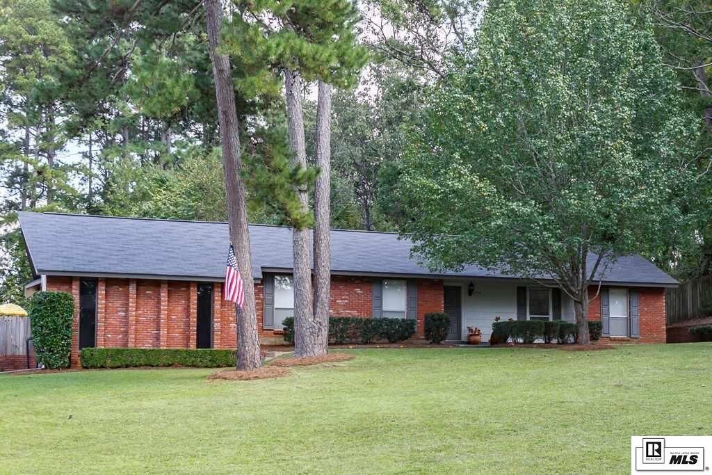 Property Photo:  2104 Greenbriar Drive  LA 71270 