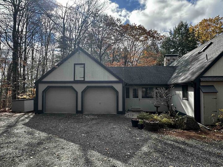 Property Photo:  27 Hummingbird Hill  NH 03753 