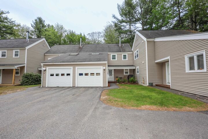 Property Photo:  25 Winterwood Drive  NH 03053 