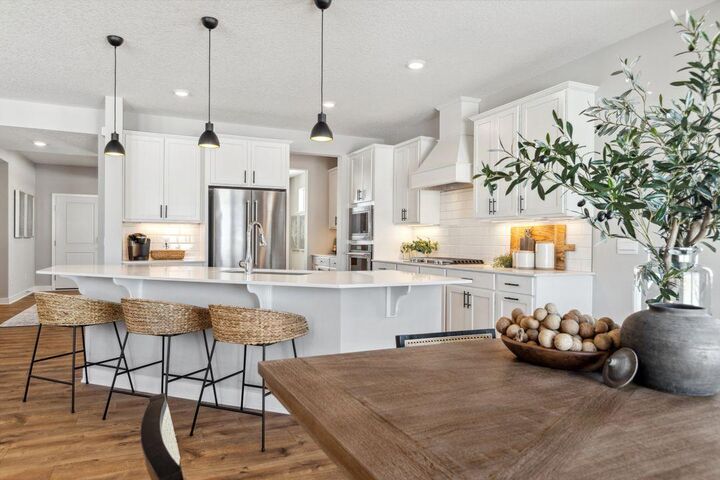 Property Photo:  4562 Percheron Boulevard  MN 55318 