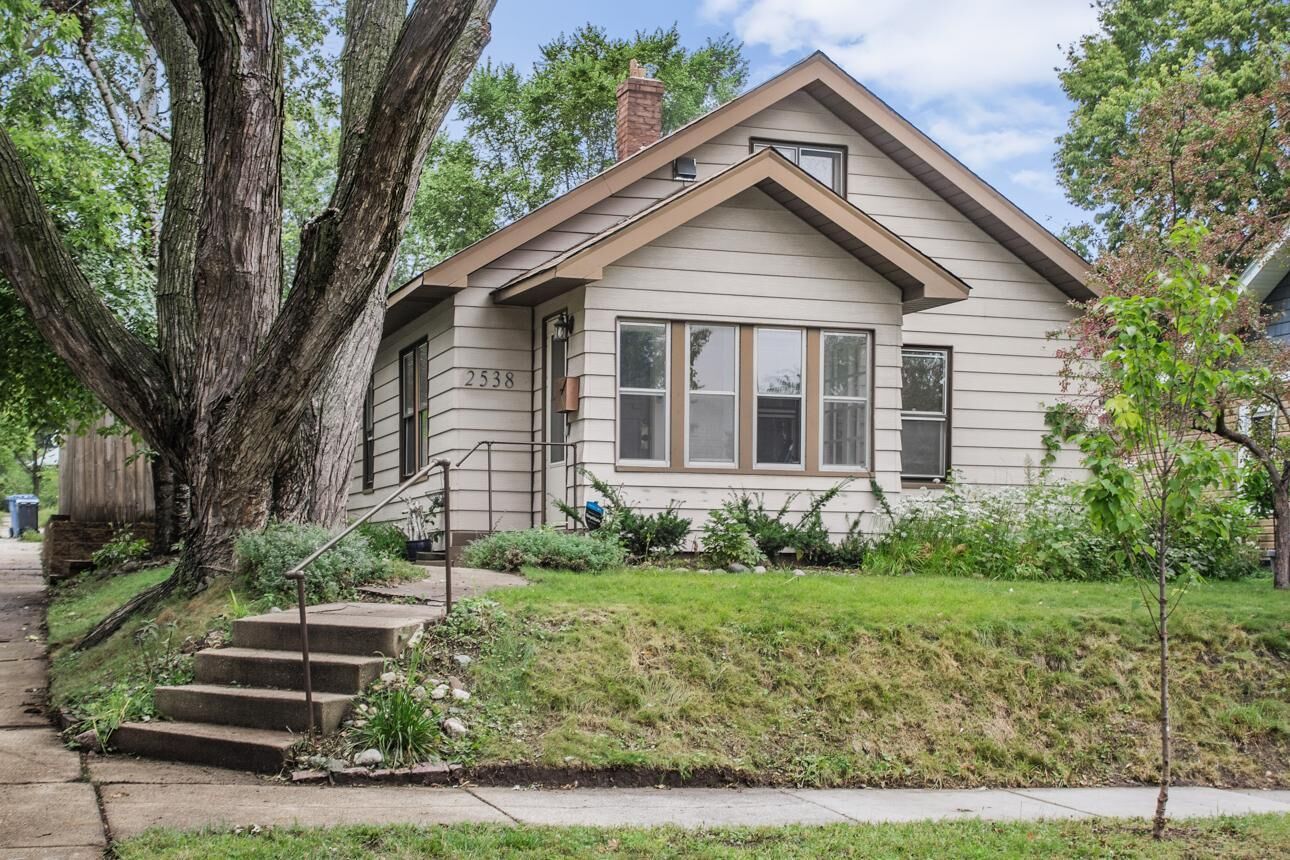 Property Photo: 2538 Garfield Street NE MN 55418