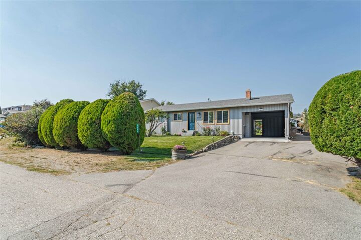 Photo de la propriété:  3564 Springer Road  BC V4T 1N8 