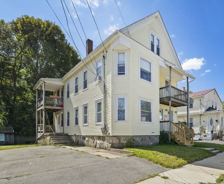 Property Photo:  190-192 Oakland Ave  MA 01844 