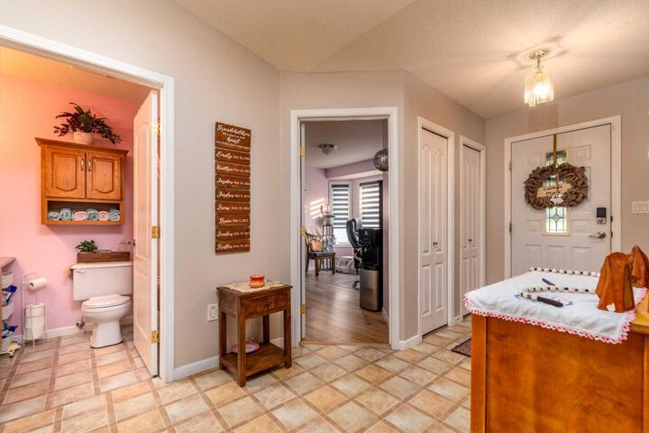 Property Photo:  6313 39 Street 20  AB T9V 2X7 
