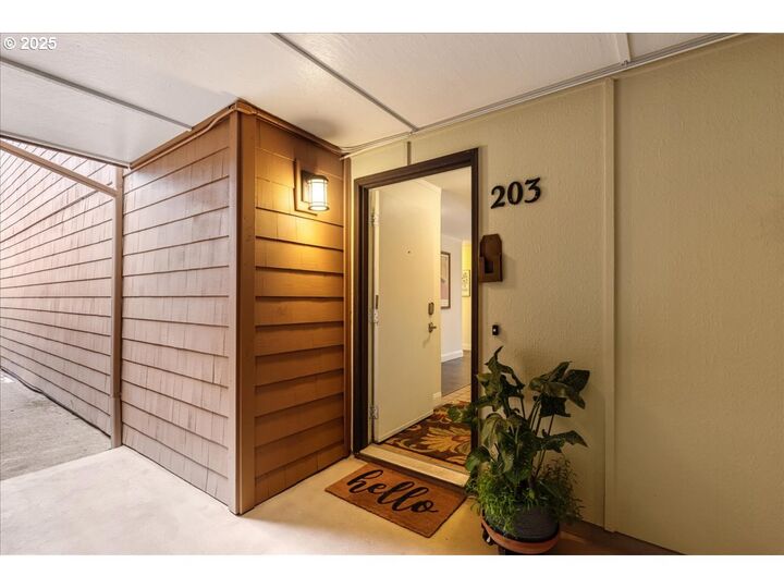 Property Photo:  203 Oswego Summit  OR 97035 