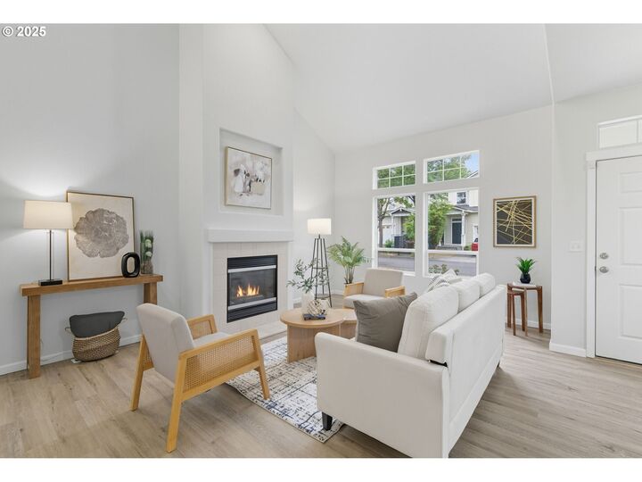 Property Photo:  5632 NE Hidden Creek Dr  OR 97124 