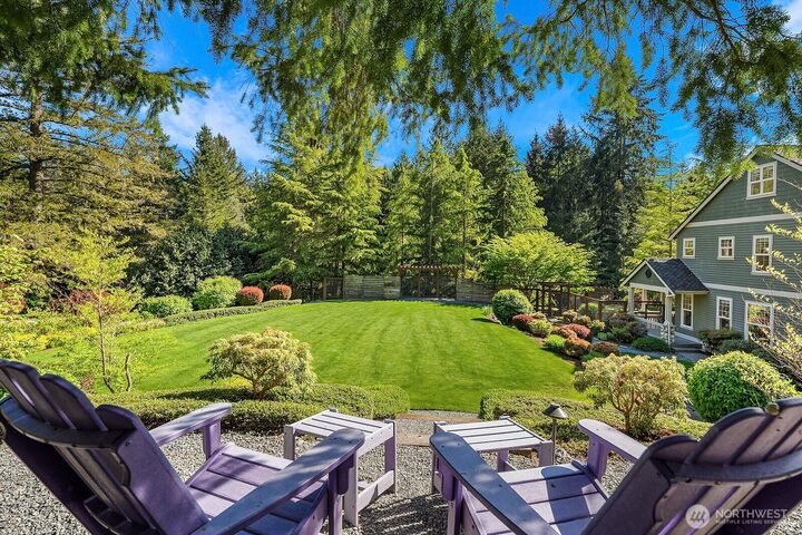 Property Photo:  26108 SE 27th Street  WA 98075 